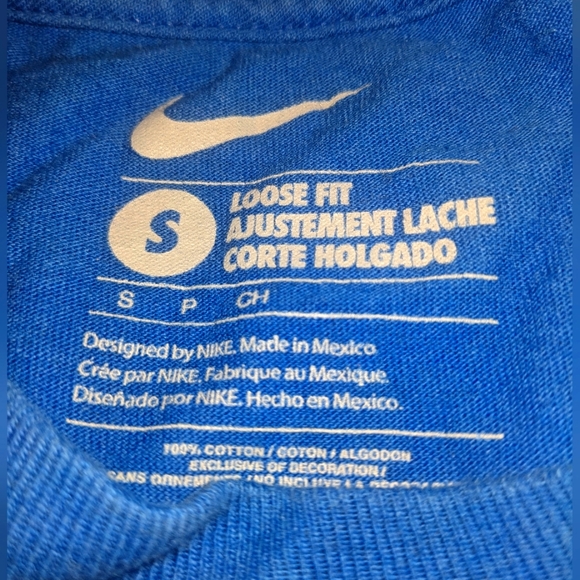 Nike Athletic Big Logo T-shirt 💙 🤍 - Picture 4 of 4